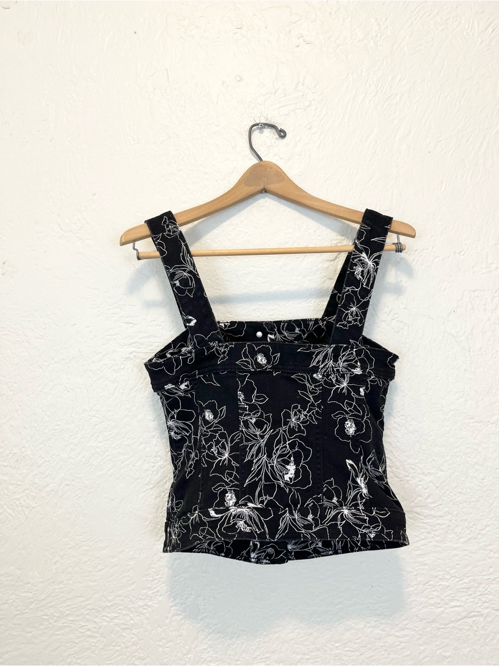 White House Black Market Denim Corset Top Black White Floral 2 - Picture 4 of 5